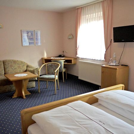 Hotel Ebner Bad Konigshofen Bagian luar foto